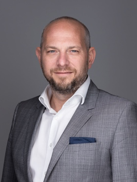 Ákos Janza